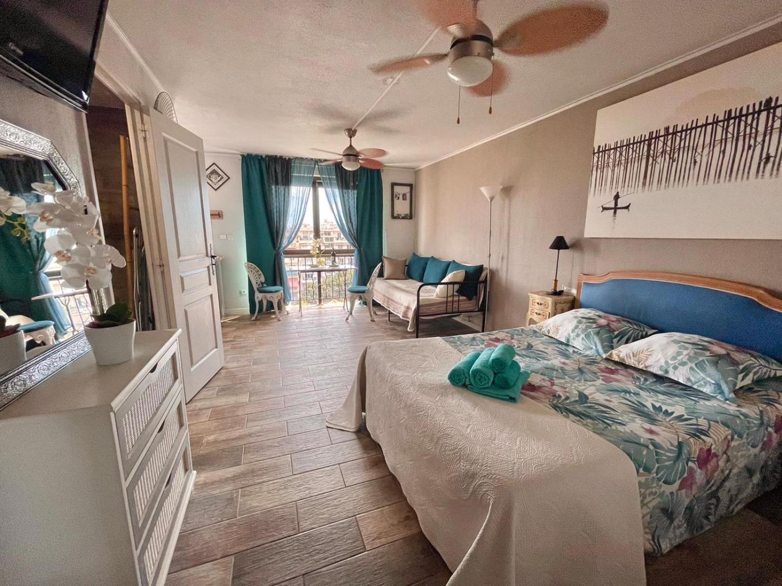 Luxurious Studio In Nice 450 M Of The Sea Bagian luar foto